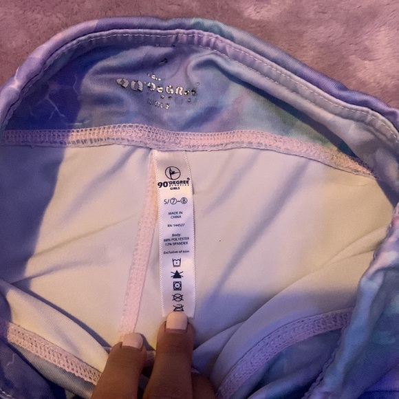 Galaxy 90 Degree By Reflex athletic shorts. S (7-8) Girls - Picture 3 of 3